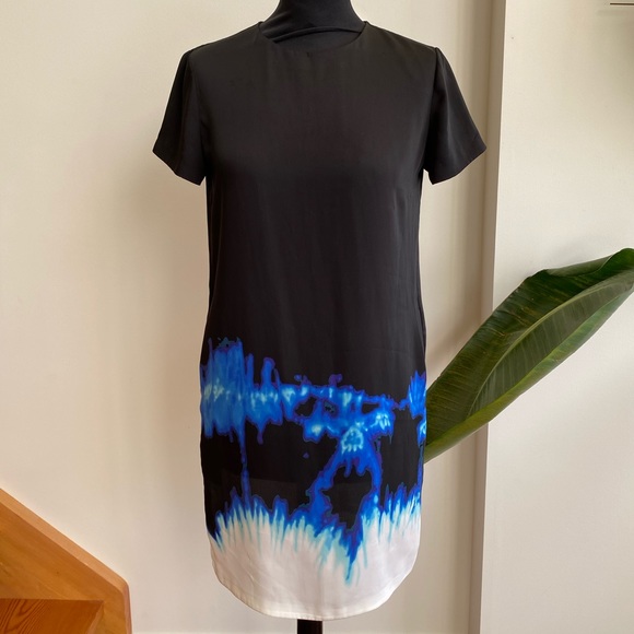 Vince Tie Dye Silky Short Sleeve Shift Dress Sz 0 - Picture 2 of 7